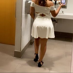 kendall & kylie off shoulder ivory dress size L